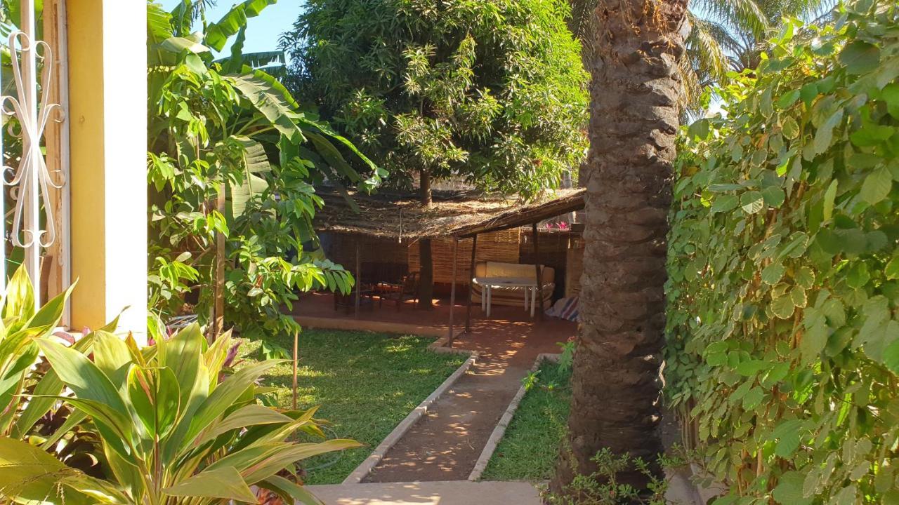 Casa Cacheu II Lägenhet Bissau Exteriör bild