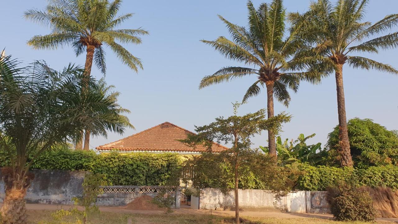 Casa Cacheu II Lägenhet Bissau Exteriör bild